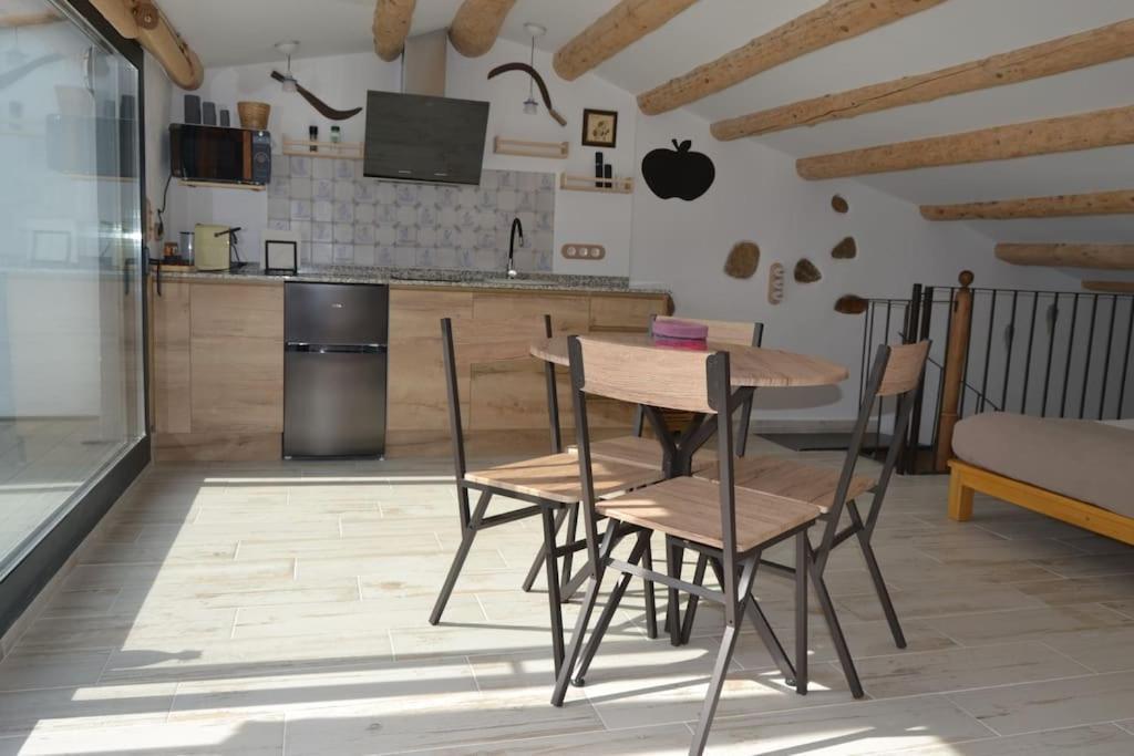 Marina Vila House 마스노우 외부 사진